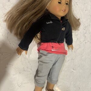 American Girl Doll Isabelle 2014 with Black Jacket and Pink Top, Hair extensions
